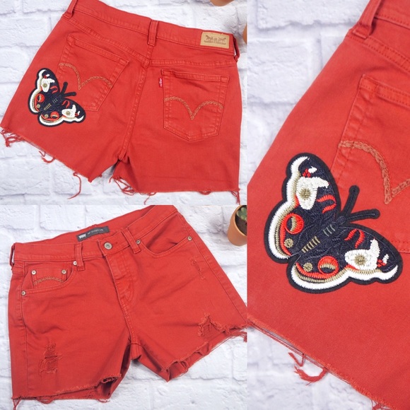 Levi's Pants - VINTAGE LEVIS Coral Butterfly Patch Denim Shorts